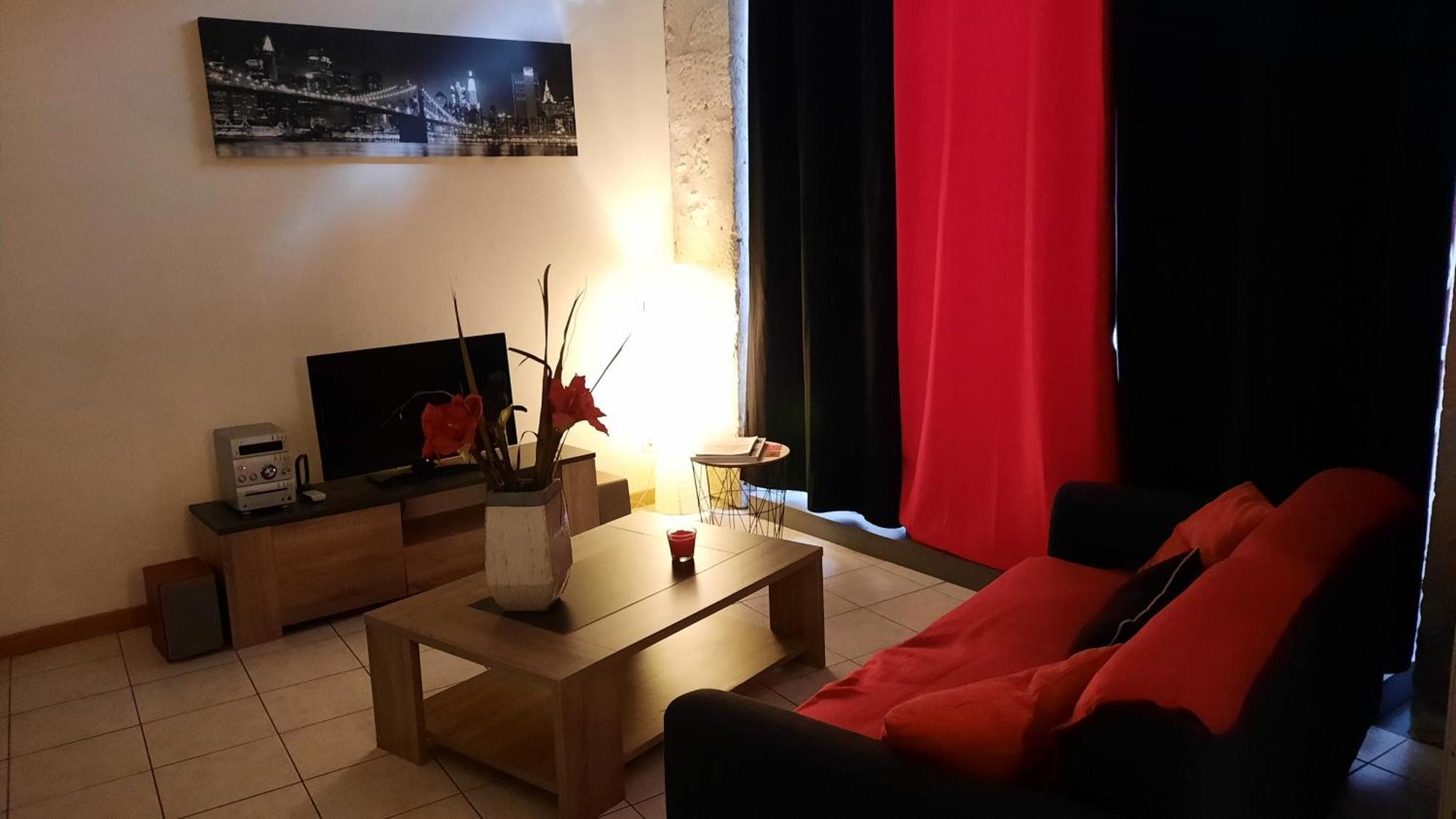 Appartement En Centre Ville Historique Périgueux Екстериор снимка